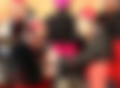 Post media background