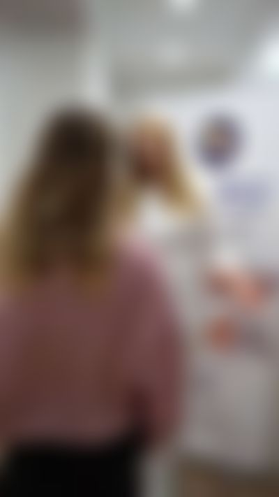 Post media background