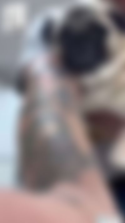 Post media background