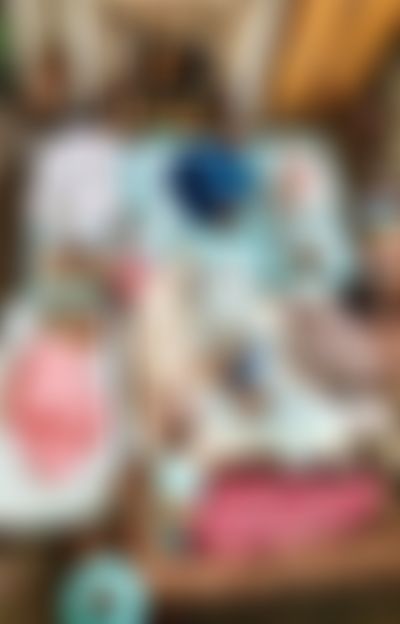 Post media background