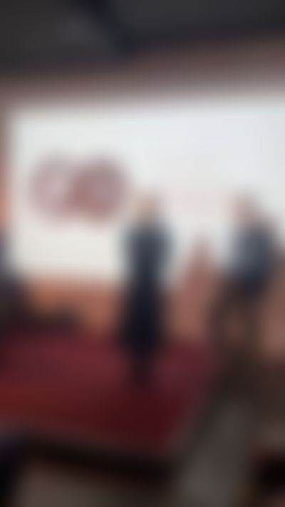 Post media background