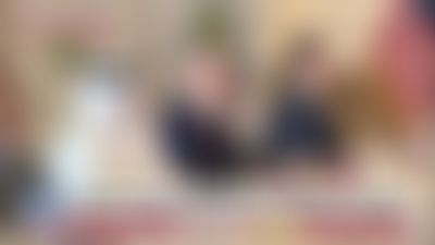 Post media background