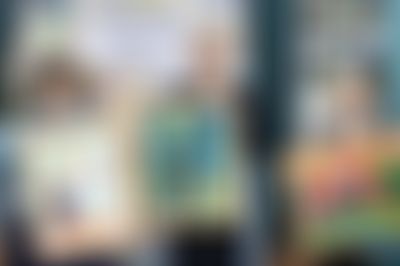 Post media background