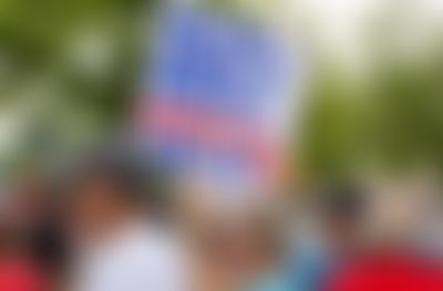 Post media background