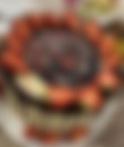 Post media background