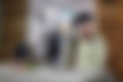 Post media background