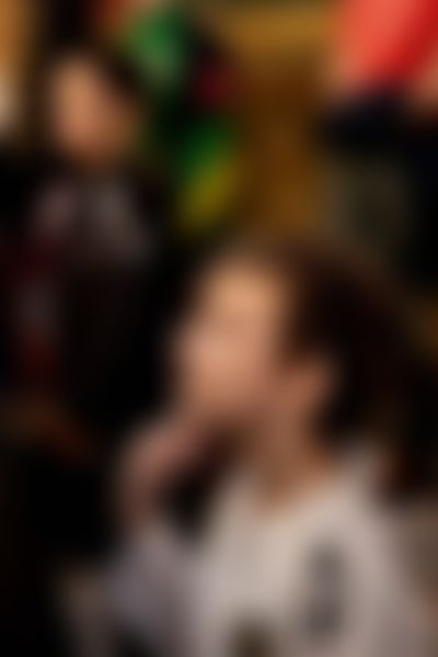Post media background