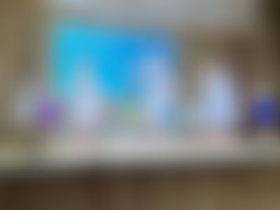 Post media background