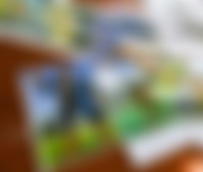 Post media background