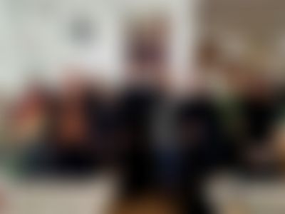 Post media background