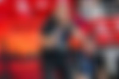 Post media background