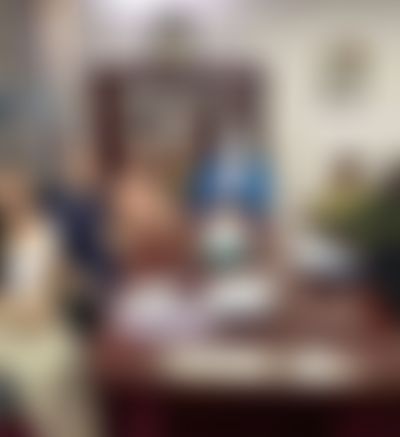 Post media background