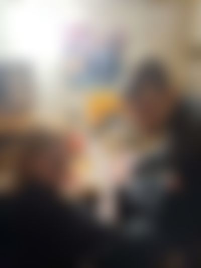 Post media background