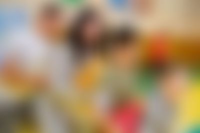 Post media background