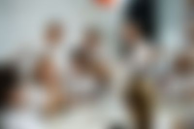 Post media background