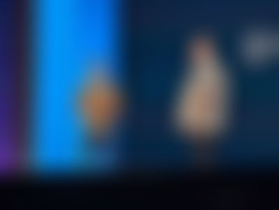 Post media background