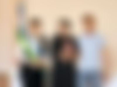 Post media background