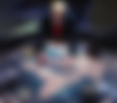 Post media background