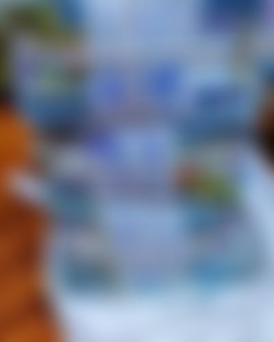 Post media background