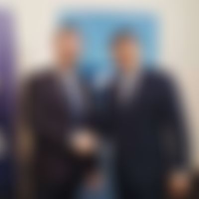 Post media background