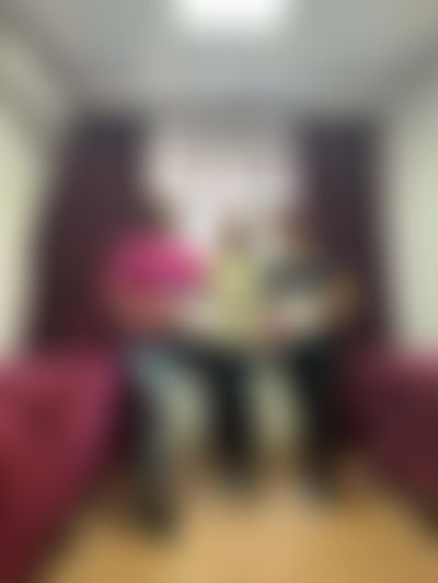 Post media background