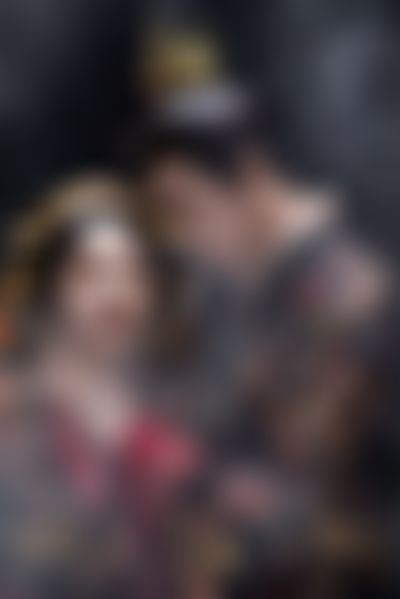 Post media background