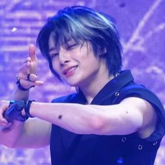 ksenya🤏🏻ᵉˣᵗʳᵉᵐᵉˡʸ ᵃʳᵗˢ avatar