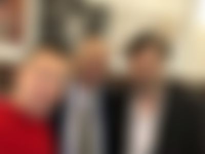 Post media background