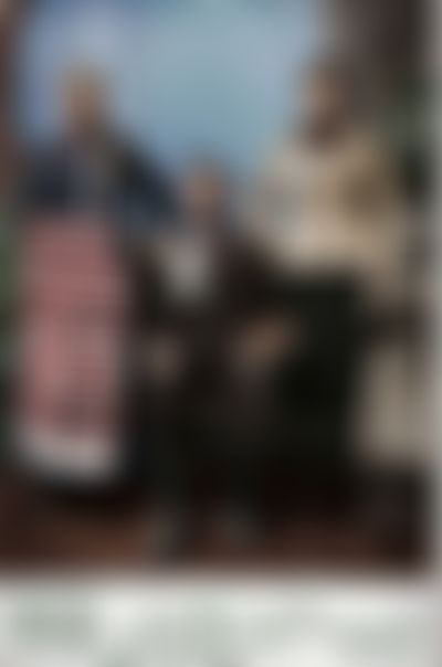 Post media background