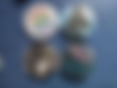 Post media background
