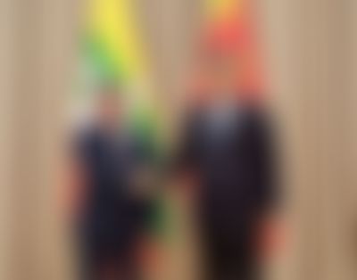 Post media background
