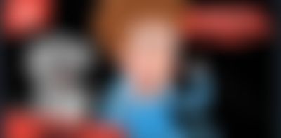 Post media background