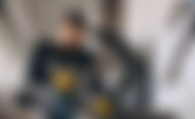 Post media background