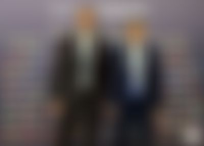 Post media background