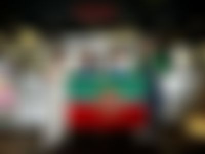 Post media background