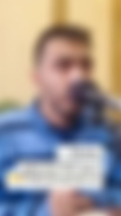 Post media background