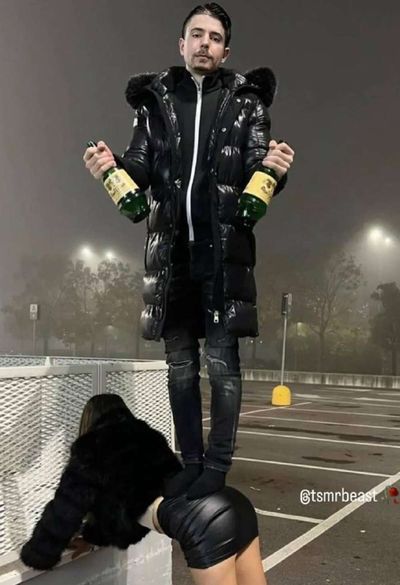 Post media