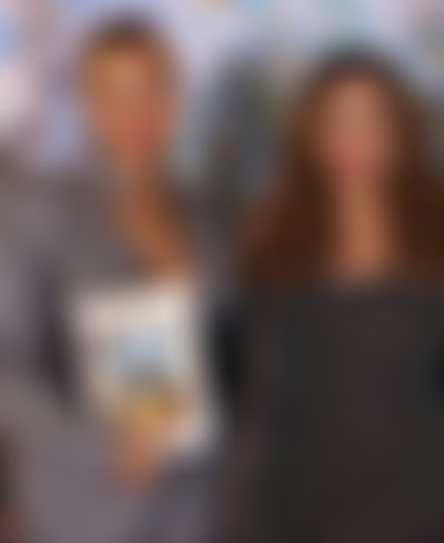 Post media background