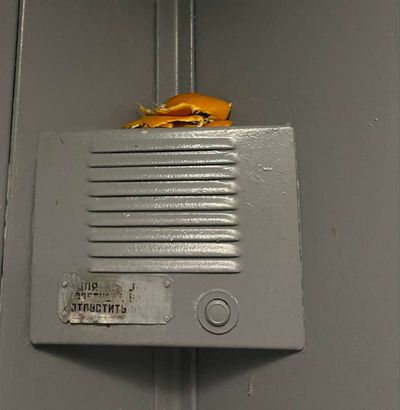 Post media
