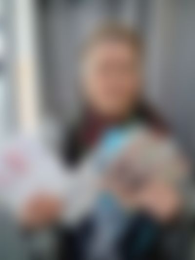 Post media background