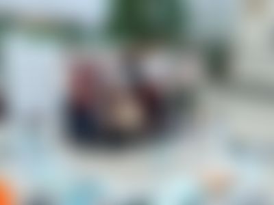 Post media background