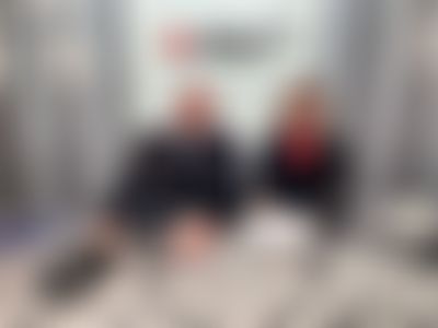 Post media background