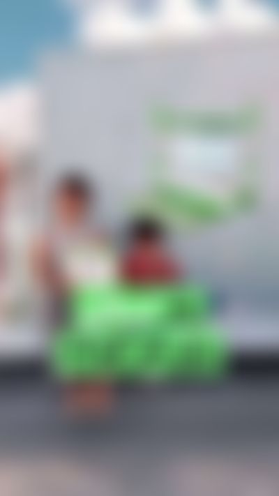 Post media background