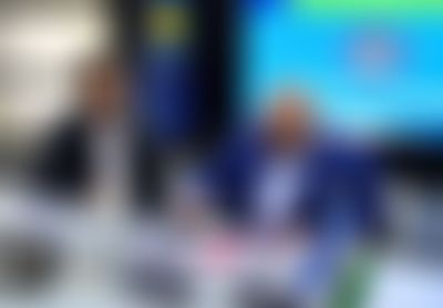 Post media background