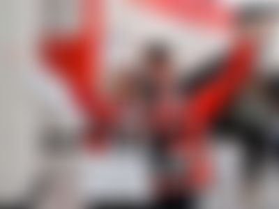 Post media background