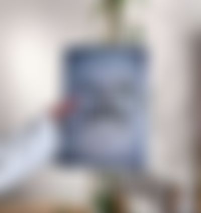 Post media background