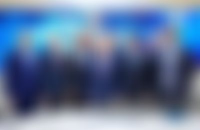 Post media background