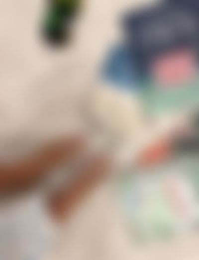 Post media background