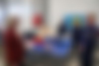 Post media background