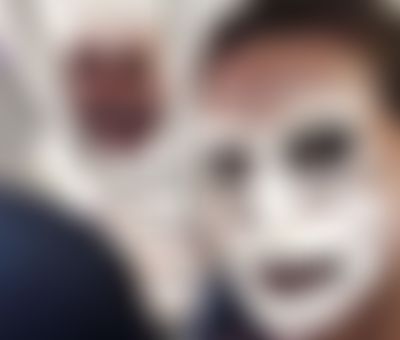 Post media background